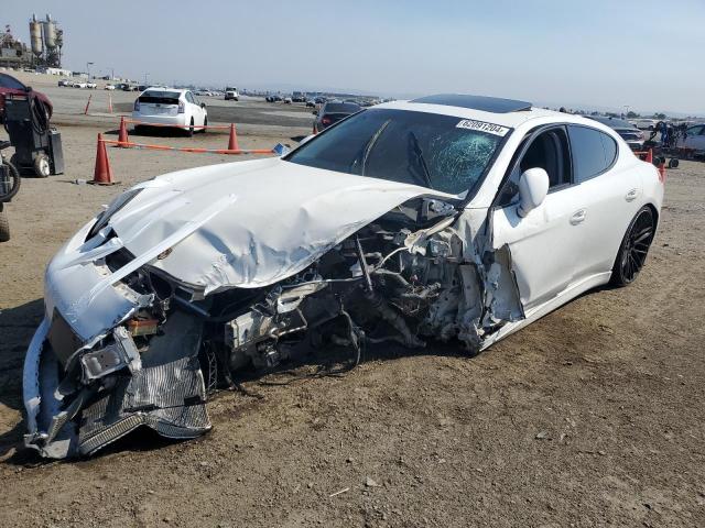  Salvage Porsche Panamera