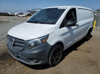  Salvage Mercedes-Benz Metris