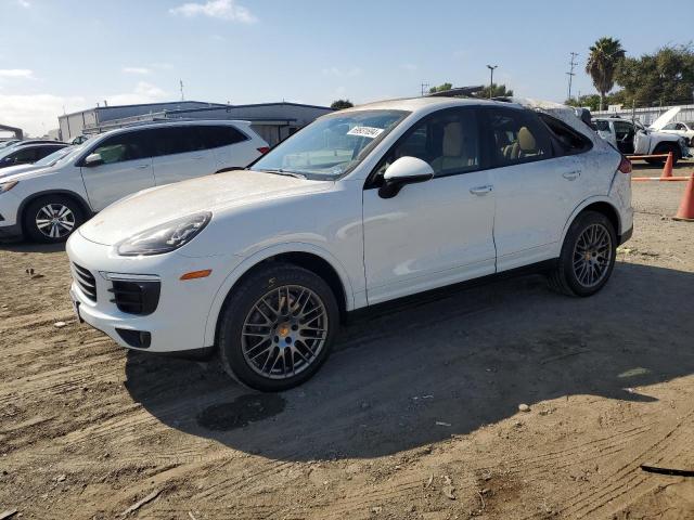  Salvage Porsche Cayenne