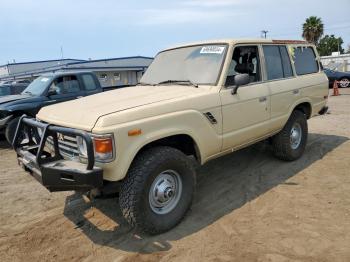  Salvage Toyota Land Cruis