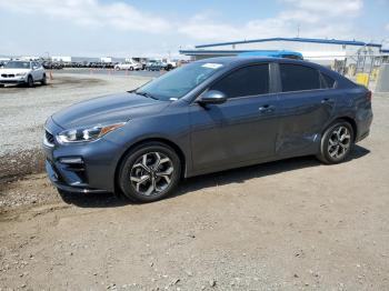  Salvage Kia Forte