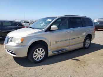  Salvage Chrysler Minivan