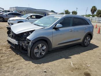  Salvage Kia Niro