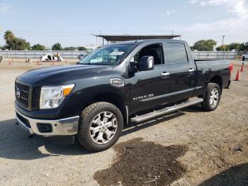  Salvage Nissan Titan