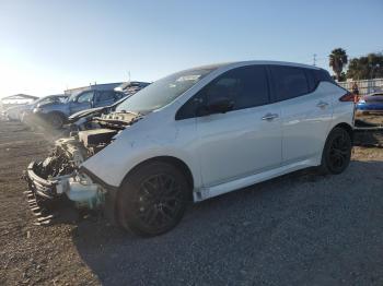  Salvage Nissan LEAF