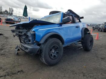  Salvage Ford Bronco