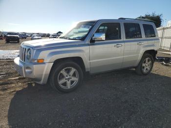  Salvage Jeep Patriot