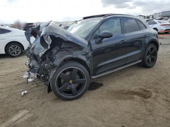  Salvage Porsche Macan