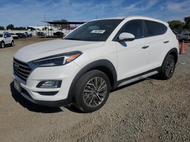  Salvage Hyundai TUCSON