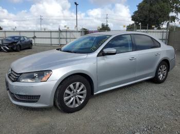  Salvage Volkswagen Passat