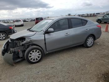  Salvage Nissan Versa