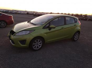  Salvage Ford Fiesta