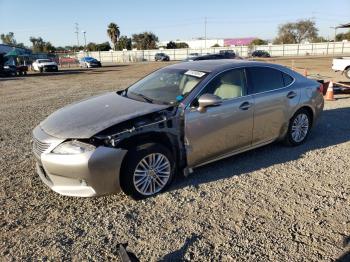  Salvage Lexus Es