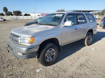  Salvage Toyota 4Runner