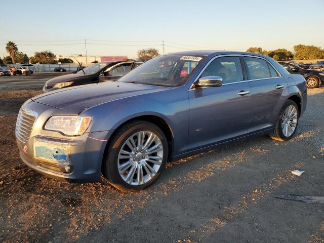  Salvage Chrysler 300