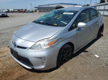  Salvage Toyota Prius