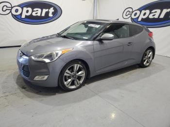  Salvage Hyundai VELOSTER