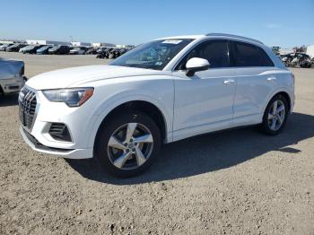  Salvage Audi Q3