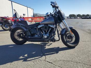  Salvage Harley-Davidson Fl