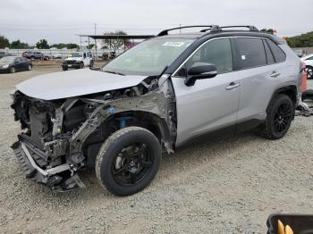  Salvage Toyota RAV4