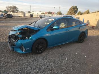  Salvage Toyota Prius