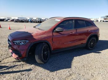  Salvage Mercedes-Benz GLA