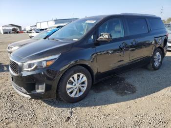  Salvage Kia Sedona