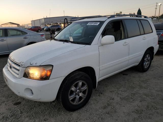  Salvage Toyota Highlander