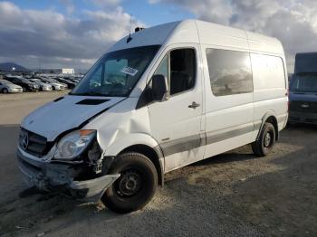  Salvage Mercedes-Benz Sprinter