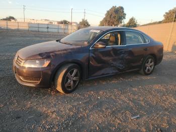  Salvage Volkswagen Passat