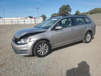  Salvage Volkswagen Golf