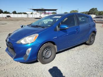  Salvage Toyota Prius