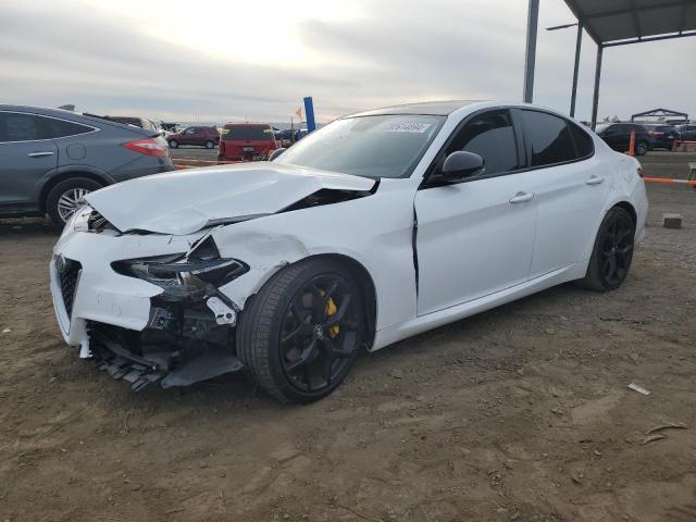  Salvage Alfa Romeo Giulia