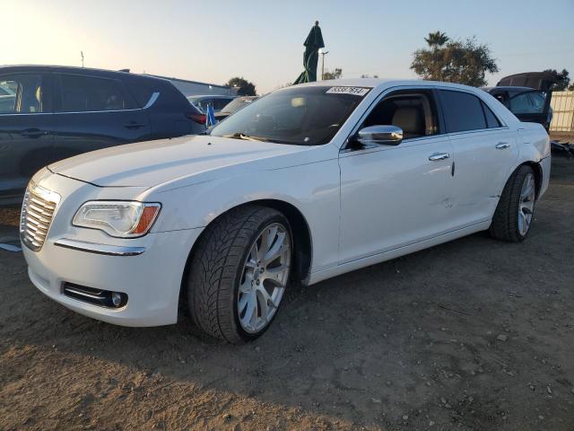  Salvage Chrysler 300