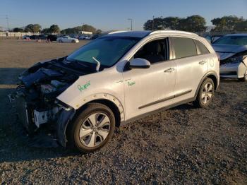  Salvage Kia Niro