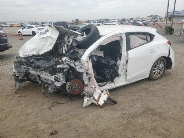  Salvage Mazda 3