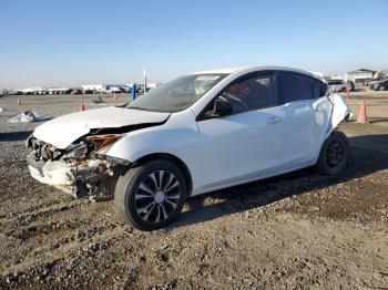  Salvage Mazda 3