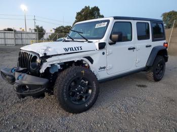  Salvage Jeep Wrangler