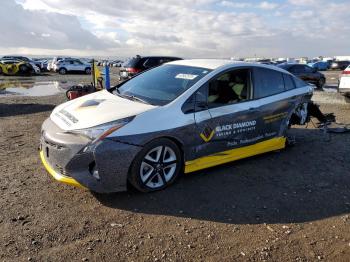  Salvage Toyota Prius