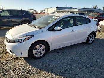  Salvage Kia Forte