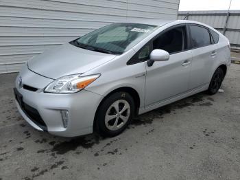  Salvage Toyota Prius