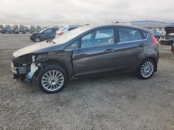  Salvage Ford Fiesta