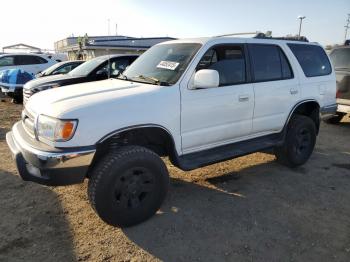  Salvage Toyota 4Runner