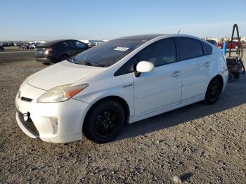  Salvage Toyota Prius