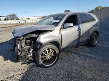  Salvage Kia Sorento