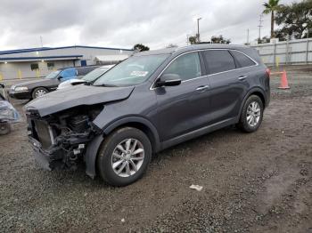  Salvage Kia Sorento