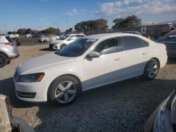  Salvage Volkswagen Passat