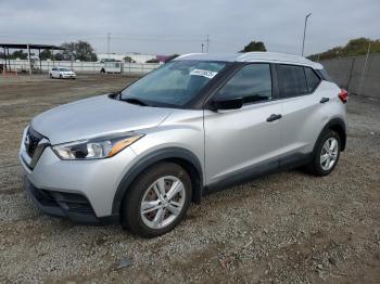  Salvage Nissan Kicks