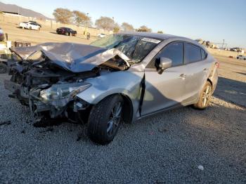  Salvage Mazda 3