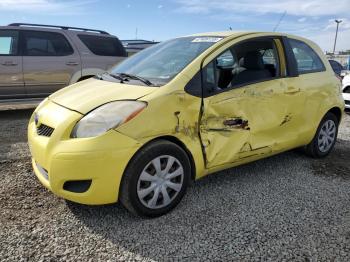  Salvage Toyota Yaris